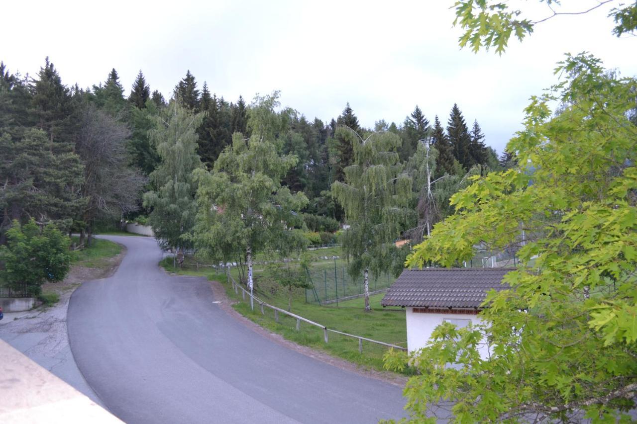 Gasthof Zum Gruenen Baum Verano المظهر الخارجي الصورة