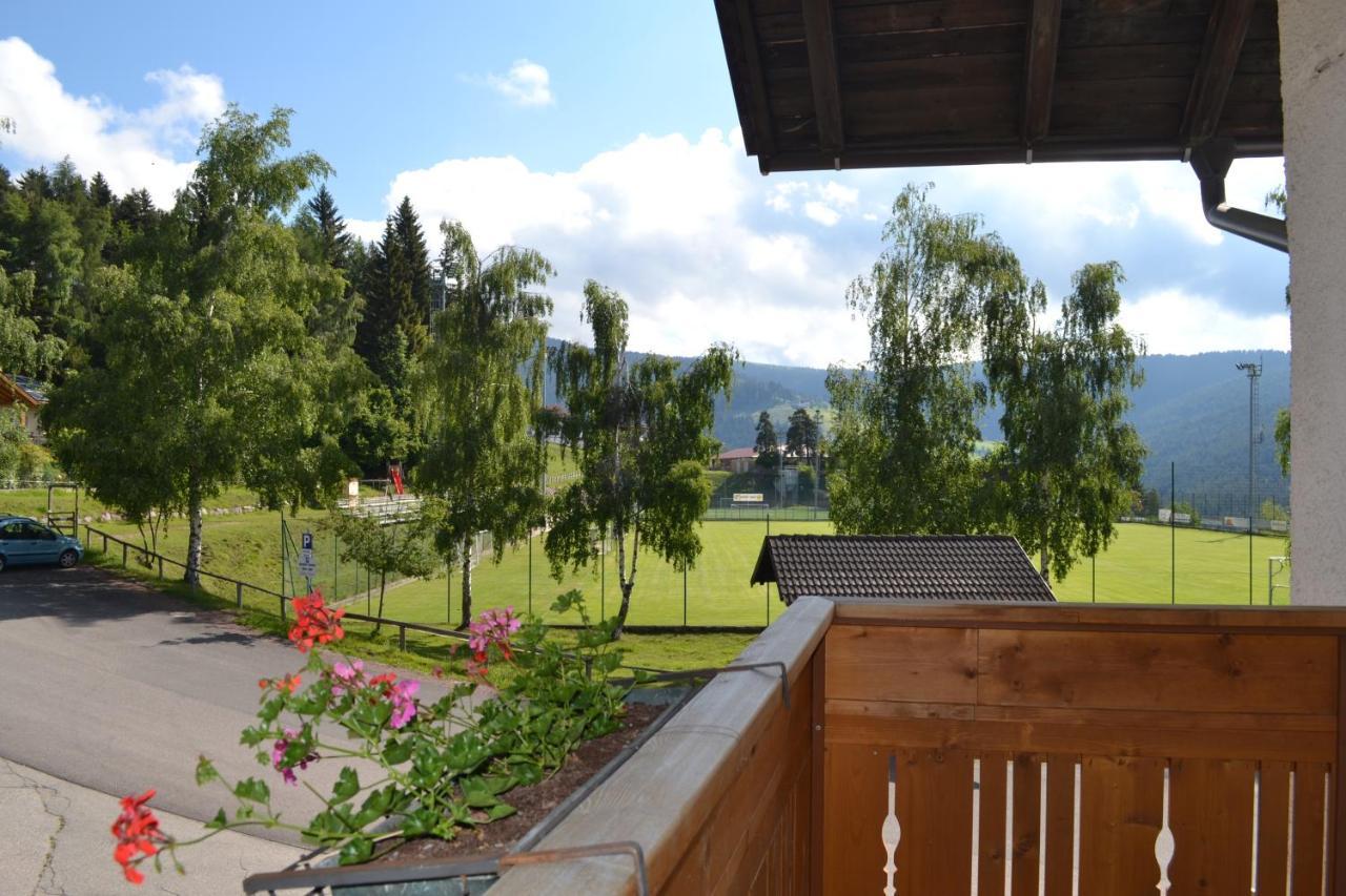 Gasthof Zum Gruenen Baum Verano المظهر الخارجي الصورة
